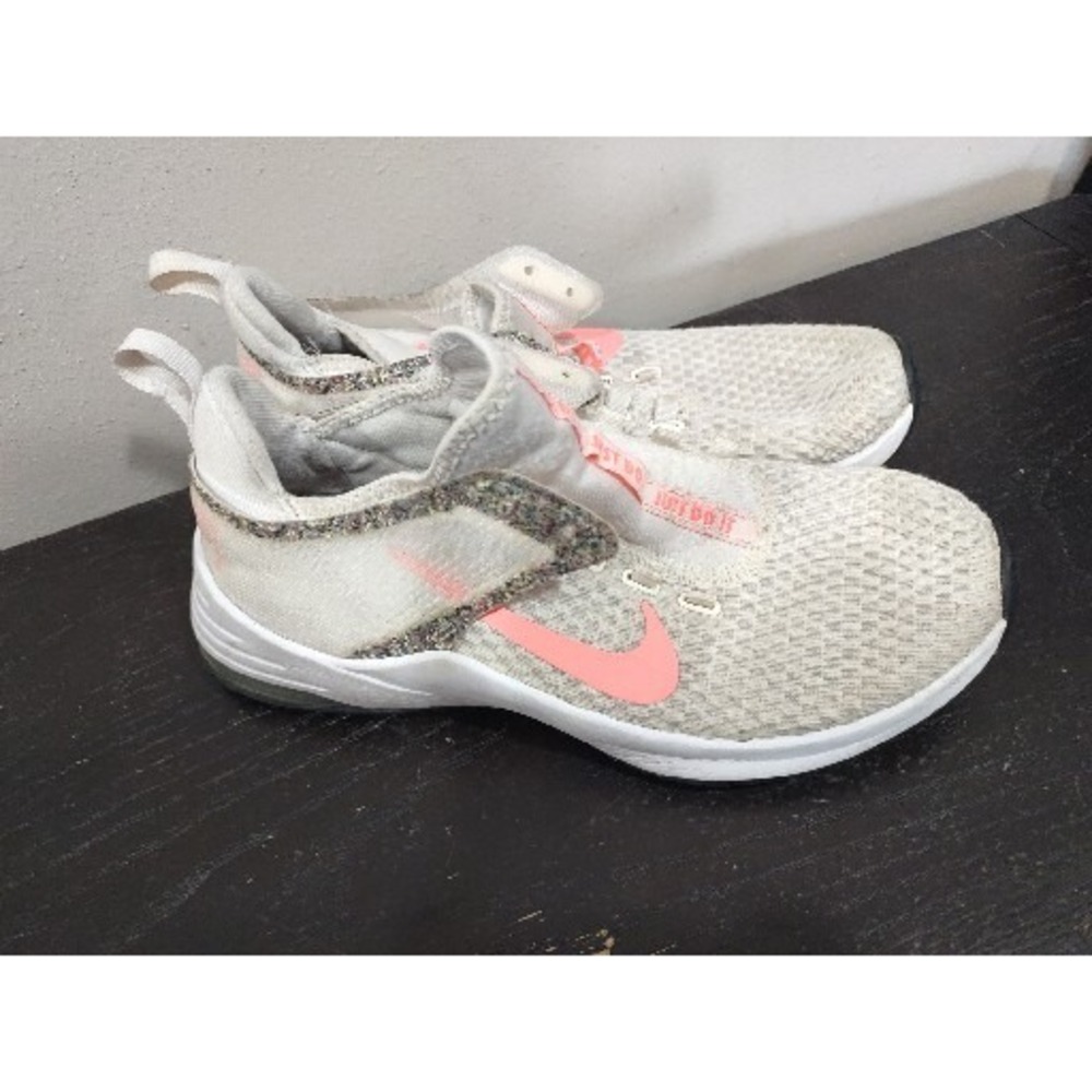 Nike Womens Air Max‎ Bella TR 2 AQ7492-007 Ivory Running Shoes Sneakers Size 9